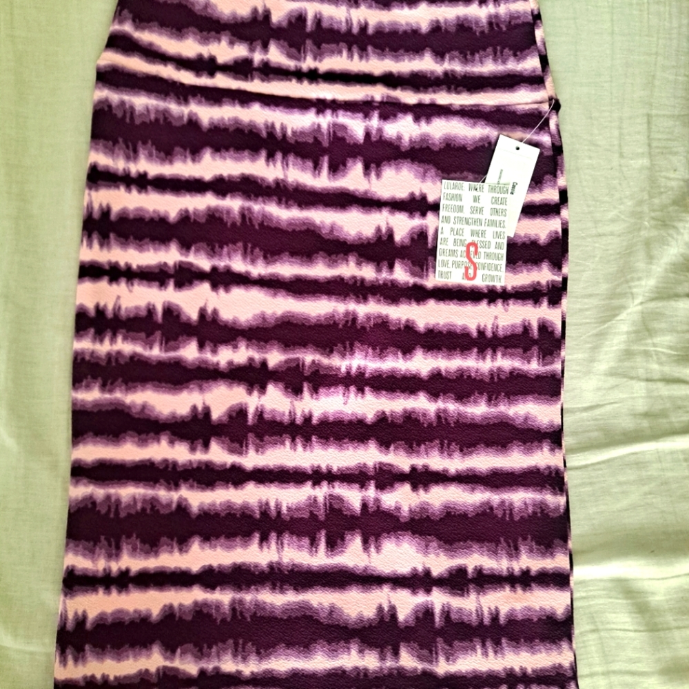 Lularoe Cassie